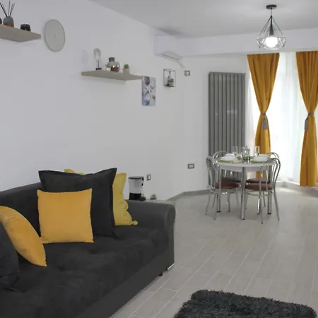 Onix & Pool 33 Apartmán Năvodari